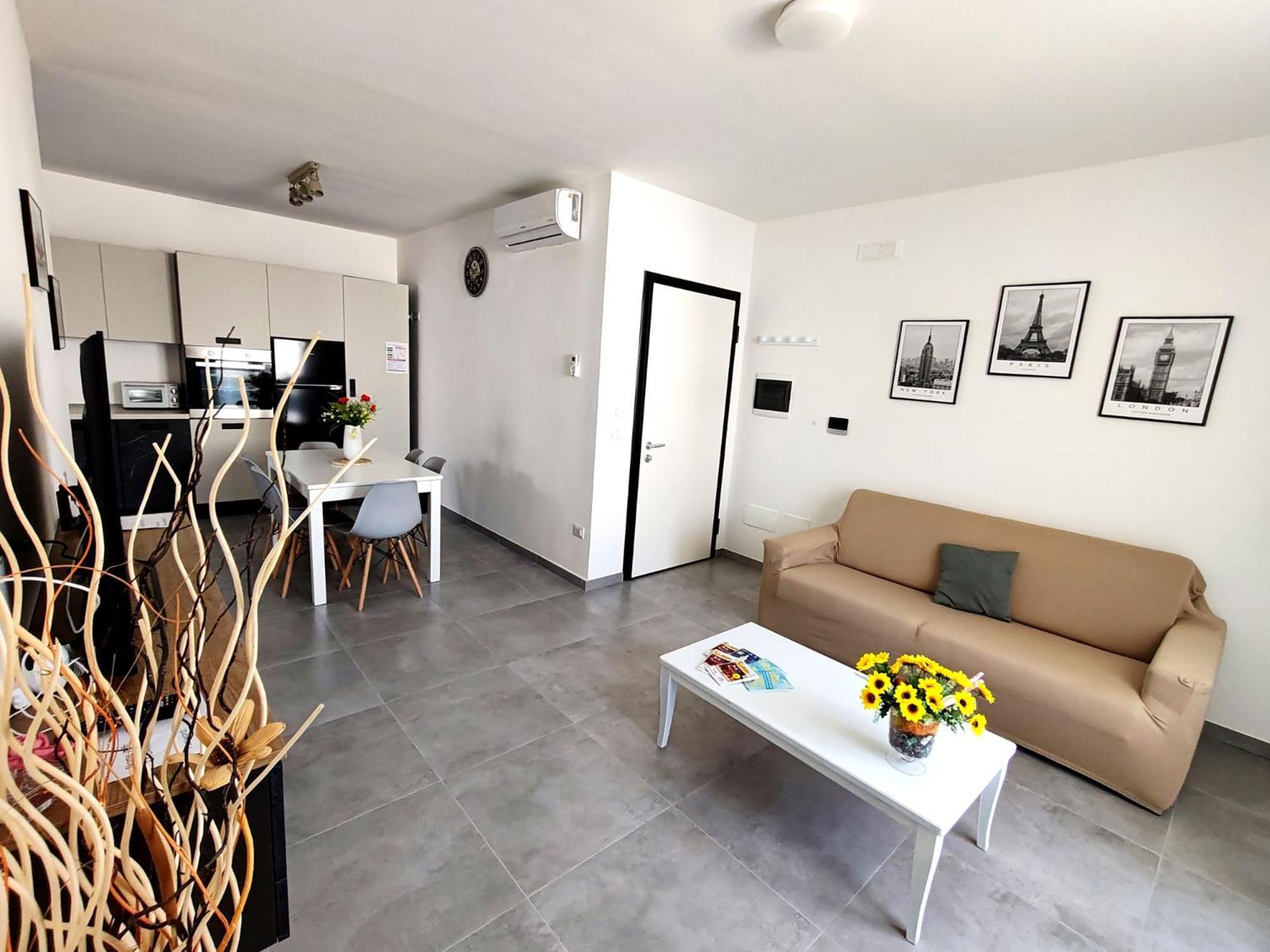 La Dama Di Loto Apartamento Lecce Exterior foto